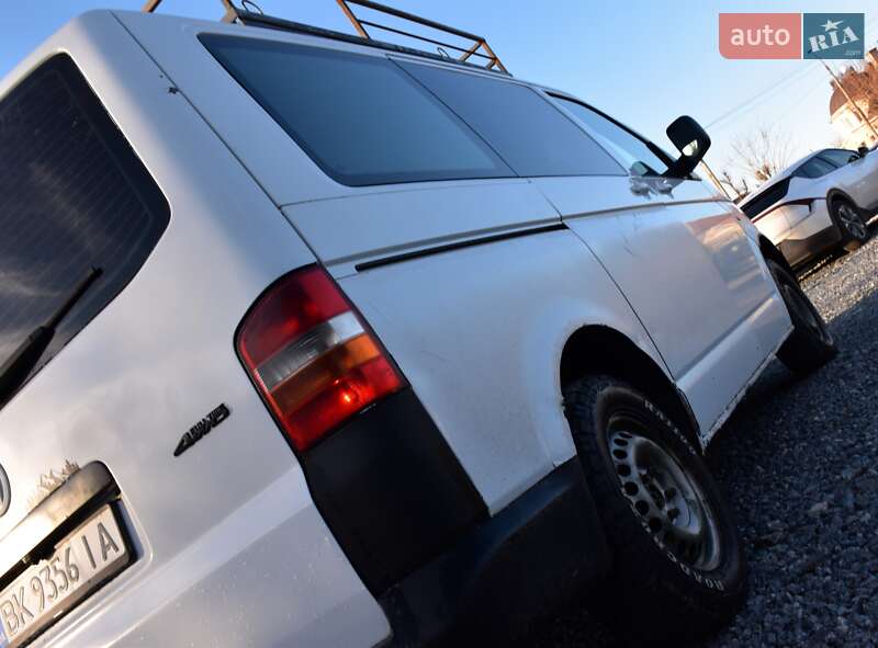 Мінівен Volkswagen Transporter 2006 в Дрогобичі