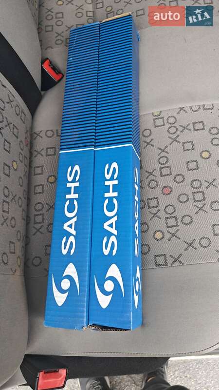 Минивэн Volkswagen Transporter 2005 в Павлограде