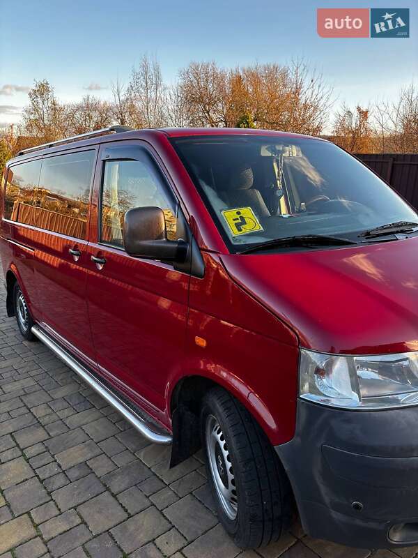 Минивэн Volkswagen Transporter 2004 в Тараще