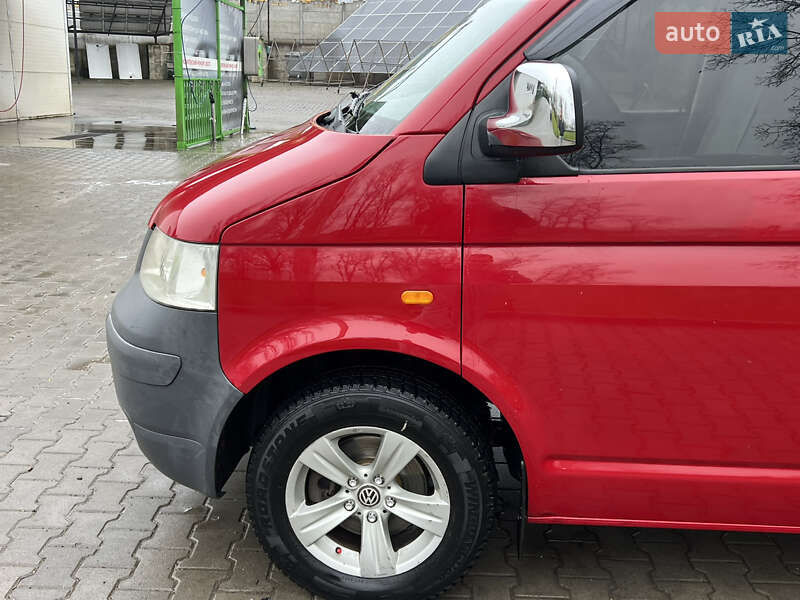 Минивэн Volkswagen Transporter 2003 в Кицмани