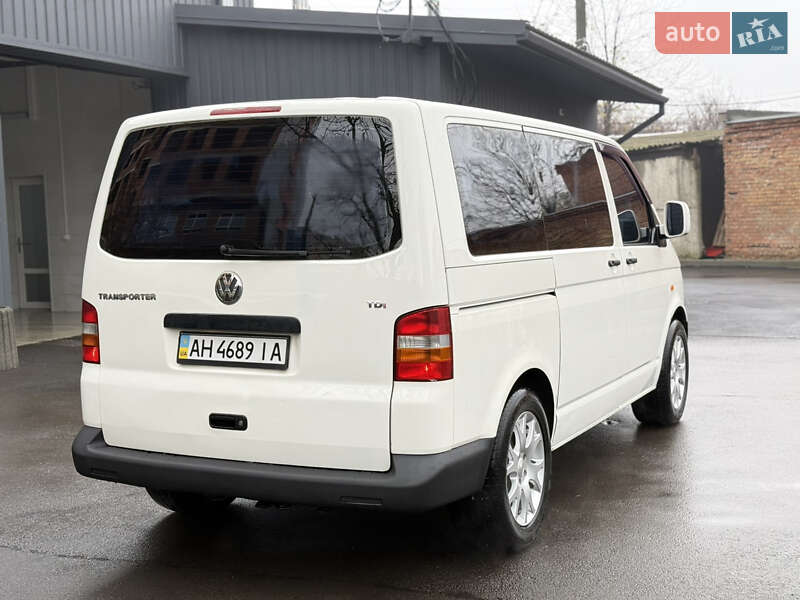 Минивэн Volkswagen Transporter 2004 в Полтаве