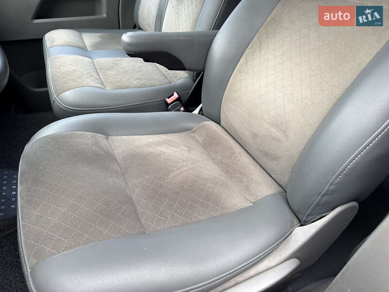 Минивэн Volkswagen Transporter 2004 в Полтаве