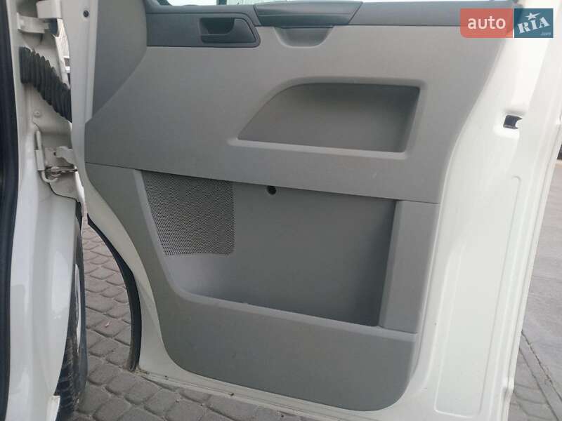 Минивэн Volkswagen Transporter 2015 в Львове фото 11 Минивэн Volkswagen Transporter 2015 в Львове