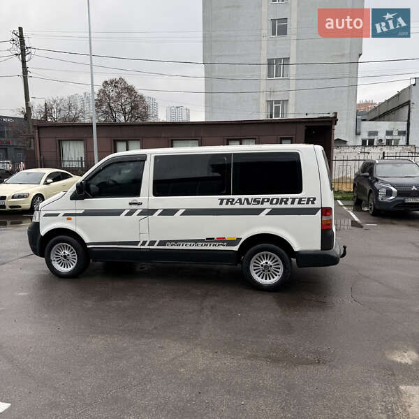 Минивэн Volkswagen Transporter 2006 в Одессе
