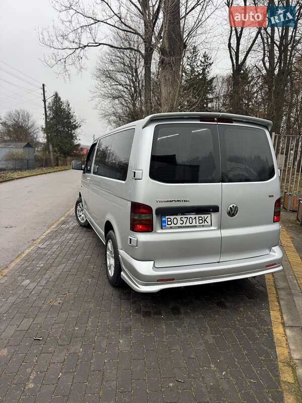 Минивэн Volkswagen Transporter 2006 в Вишневце