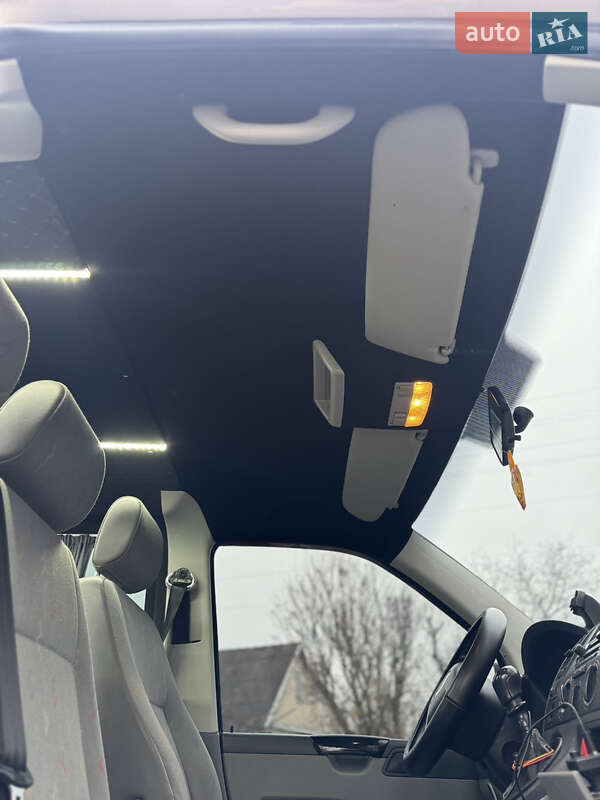 Минивэн Volkswagen Transporter 2006 в Вишневце