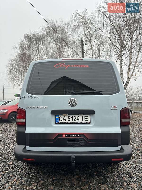 Минивэн Volkswagen Transporter 2005 в Смеле