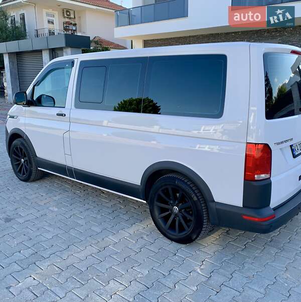 Минивэн Volkswagen Transporter 2021 в Киеве