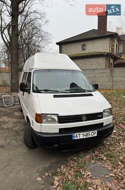 Грузовой фургон Volkswagen Transporter 2001 в Буче