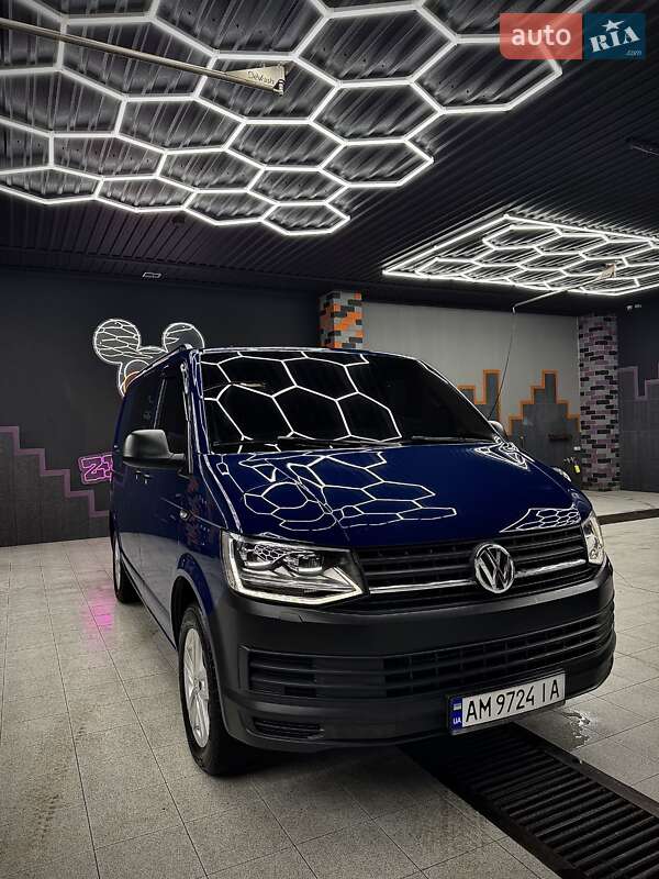 Мінівен Volkswagen Transporter 2018 в Житомирі