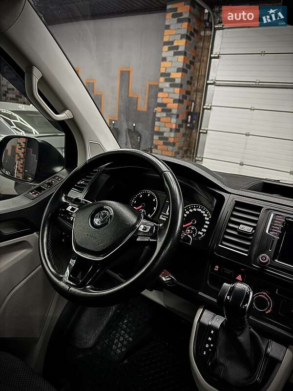 Мінівен Volkswagen Transporter 2018 в Житомирі