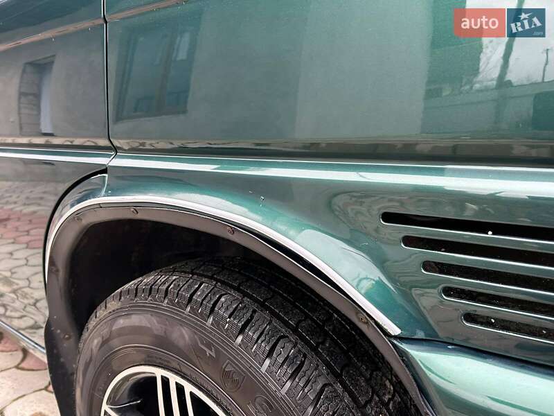 Грузовой фургон Volkswagen Transporter 2002 в Надворной