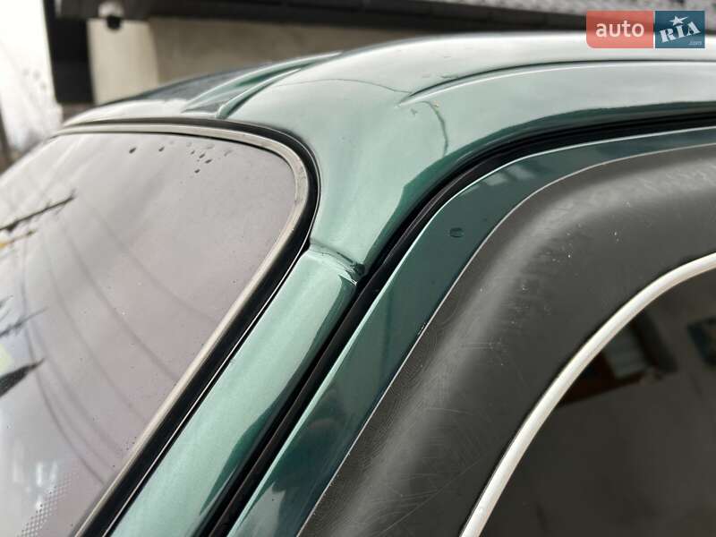 Грузовой фургон Volkswagen Transporter 2002 в Надворной