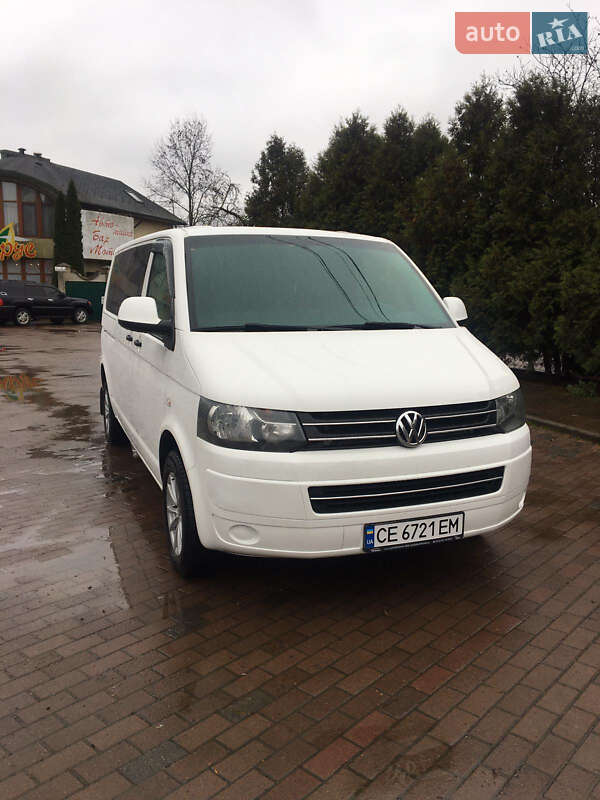 Минивэн Volkswagen Transporter 2015 в Черновцах