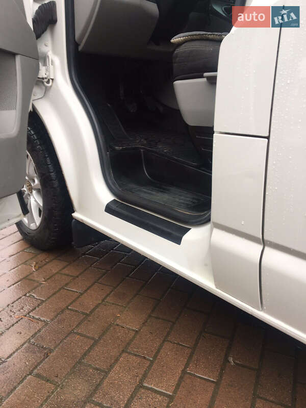 Минивэн Volkswagen Transporter 2015 в Черновцах