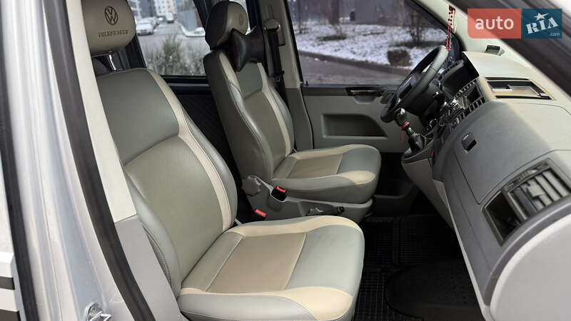 Минивэн Volkswagen Transporter 2005 в Ивано-Франковске