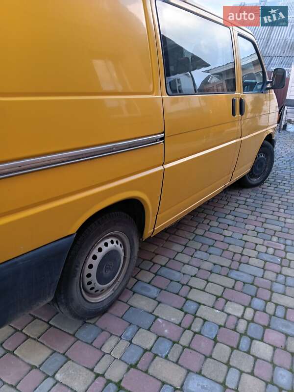 Минивэн Volkswagen Transporter 1998 в Костополе