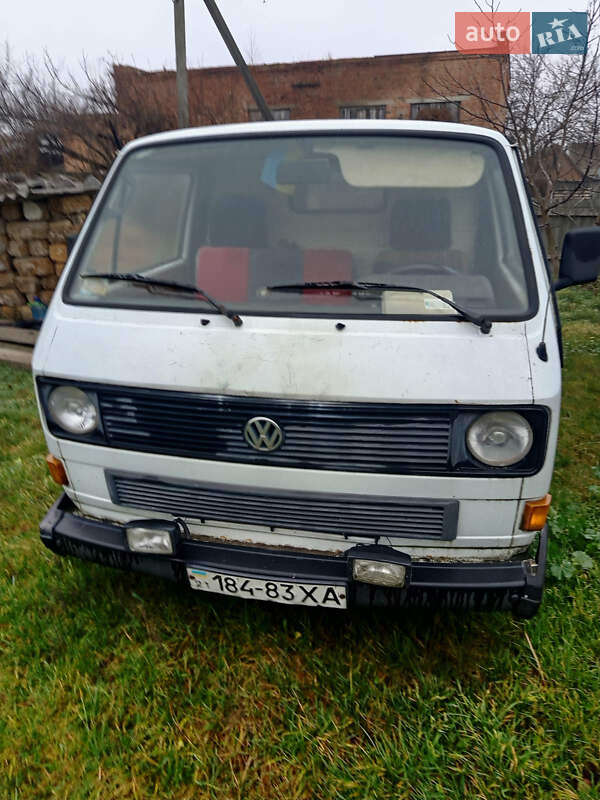 Минивэн Volkswagen Transporter 1988 в Решетиловке