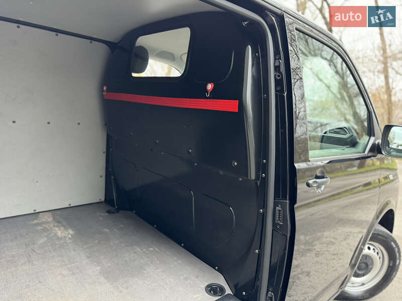 Вантажний фургон Volkswagen Transporter 2020 в Києві
