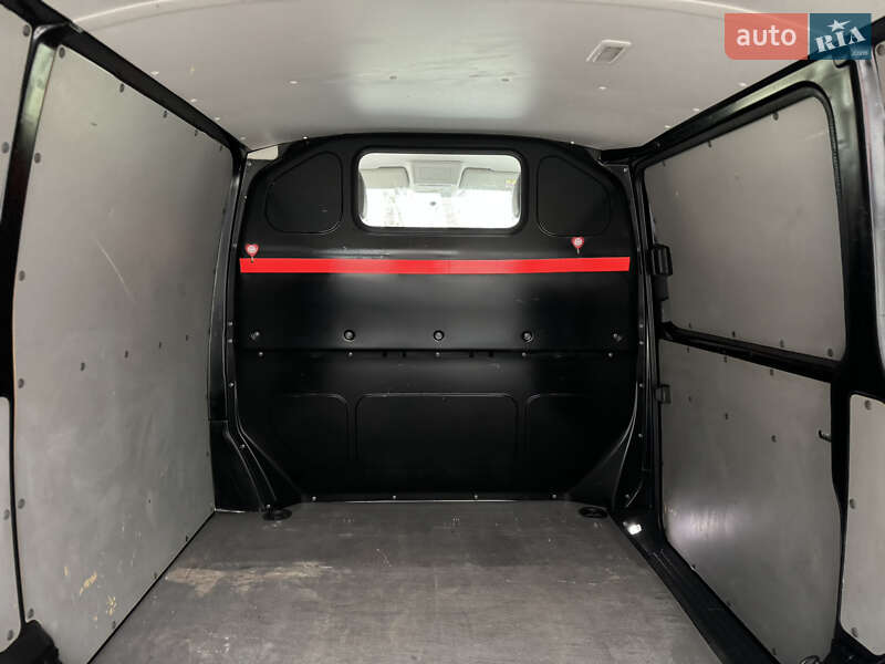 Вантажний фургон Volkswagen Transporter 2020 в Києві