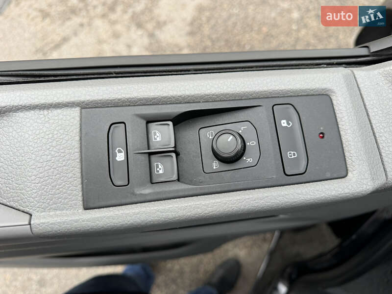 Вантажний фургон Volkswagen Transporter 2020 в Києві