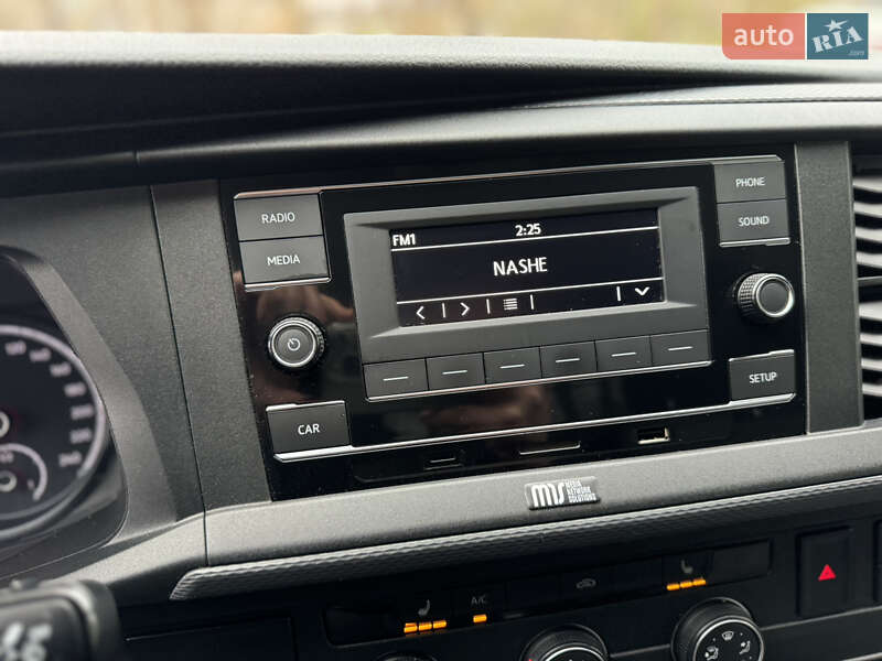 Вантажний фургон Volkswagen Transporter 2020 в Києві