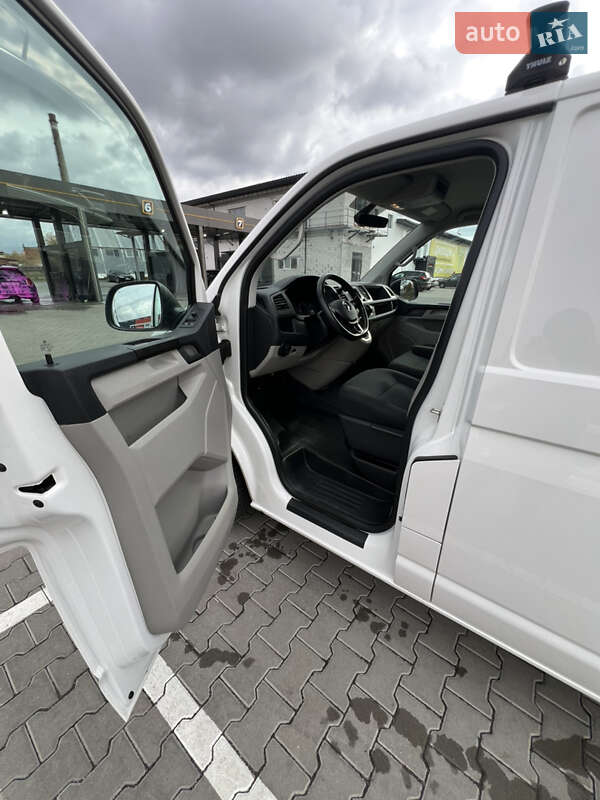 Грузовой фургон Volkswagen Transporter 2018 в Виннице