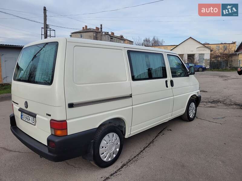Мінівен Volkswagen Transporter 2003 в Жмеринці