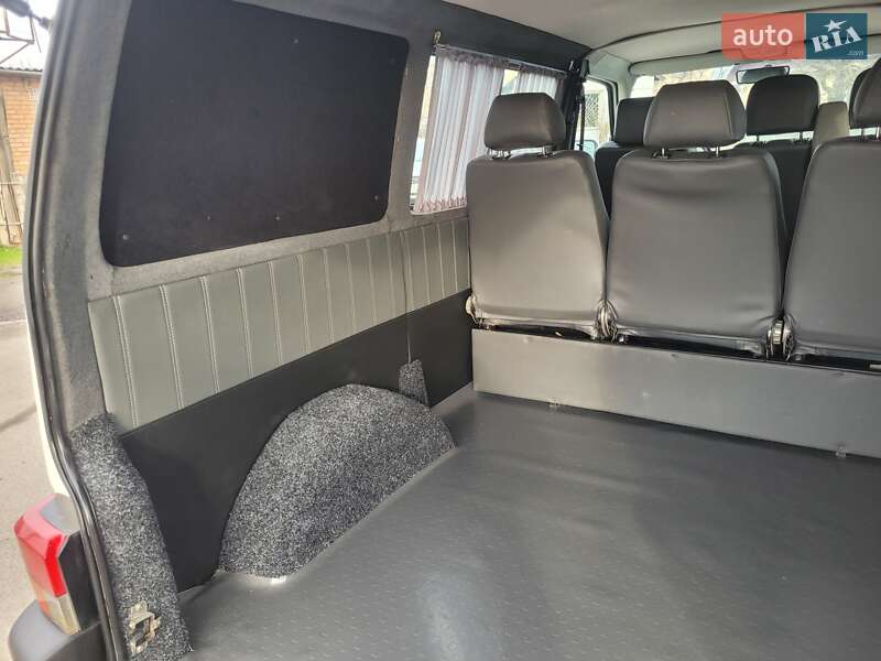 Мінівен Volkswagen Transporter 2003 в Жмеринці