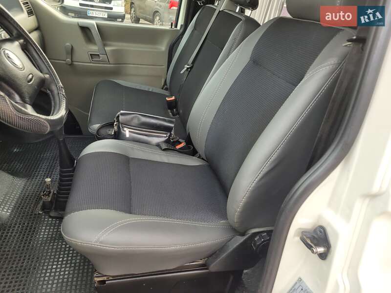 Мінівен Volkswagen Transporter 2003 в Жмеринці