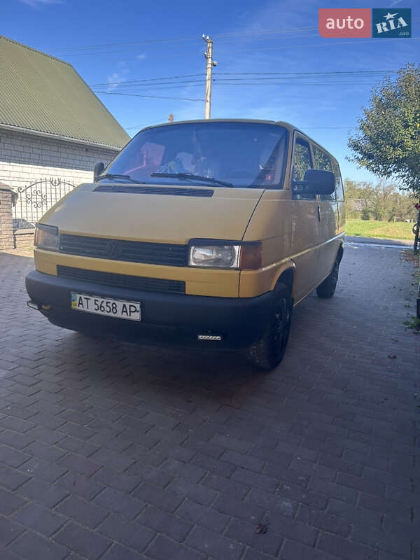 Минивэн Volkswagen Transporter 1999 в Калуше