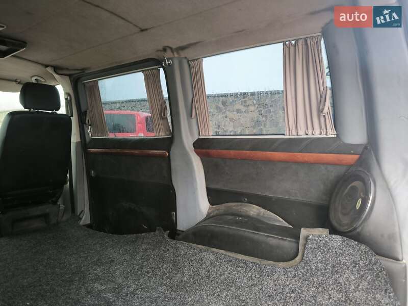 Минивэн Volkswagen Transporter 2005 в Луцке фото 11 Минивэн Volkswagen Transporter 2005 в Луцке