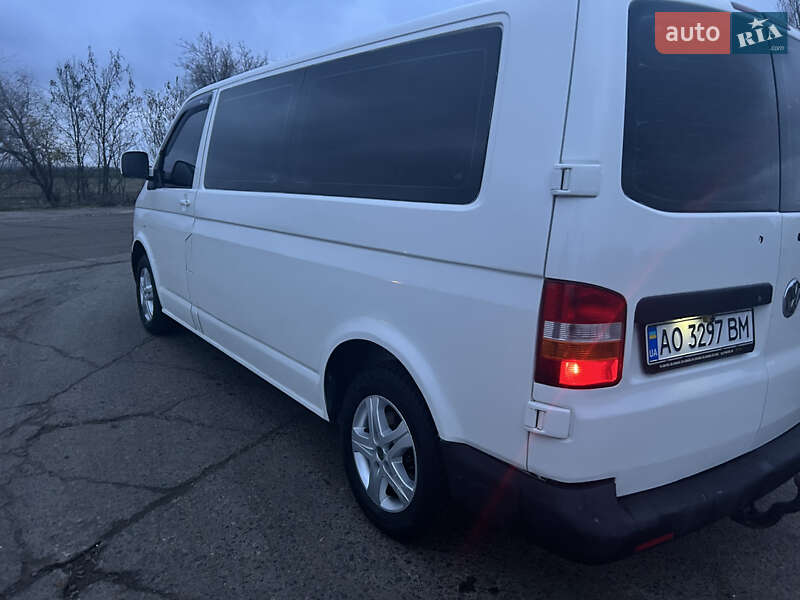 Мінівен Volkswagen Transporter 2004 в Врадіївці фото 3 Мінівен Volkswagen Transporter 2004 в Врадіївці