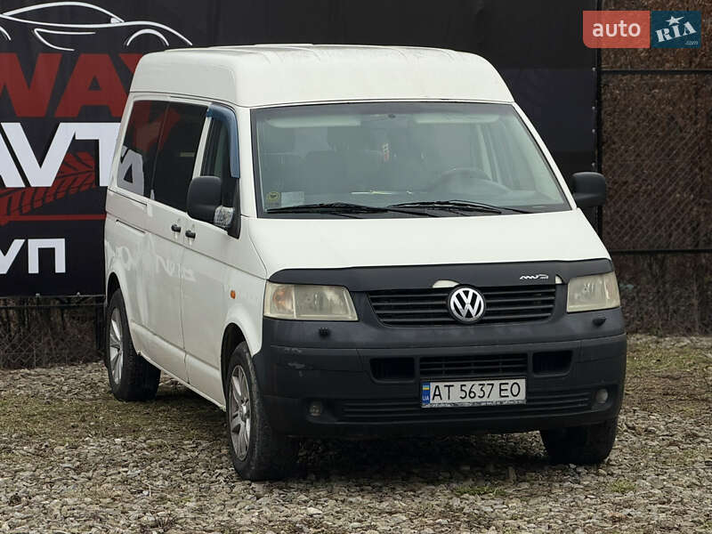 Мінівен Volkswagen Transporter 2005 в Івано-Франківську