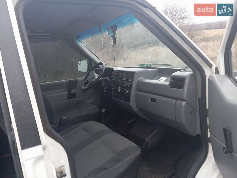 Минивэн Volkswagen Transporter 1993 в Днепре