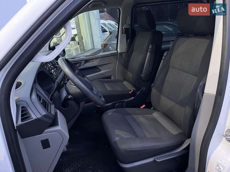 Мінівен Volkswagen Transporter 2022 в Житомирі