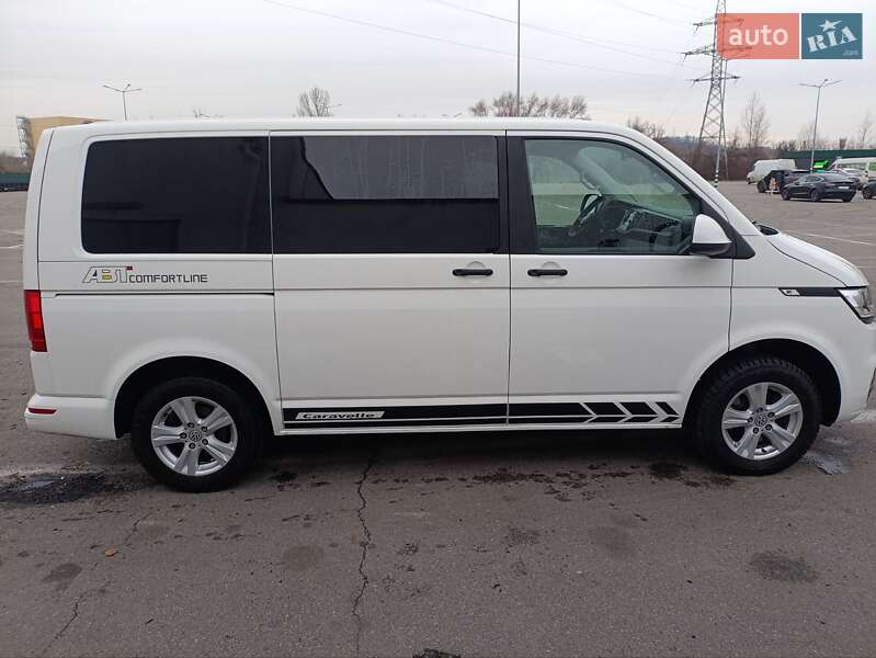 Мінівен Volkswagen Transporter 2020 в Києві