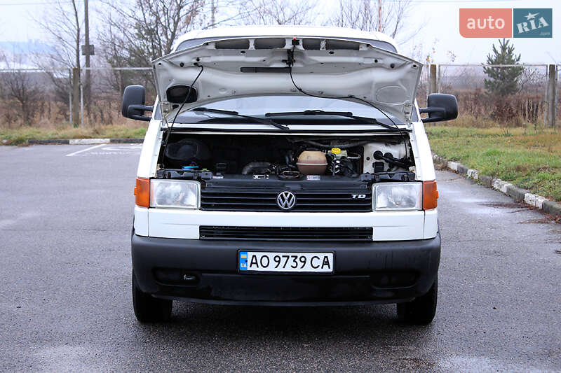 Минивэн Volkswagen Transporter 1999 в Виннице