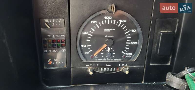 Мінівен Volkswagen Transporter 1996 в Мукачевому