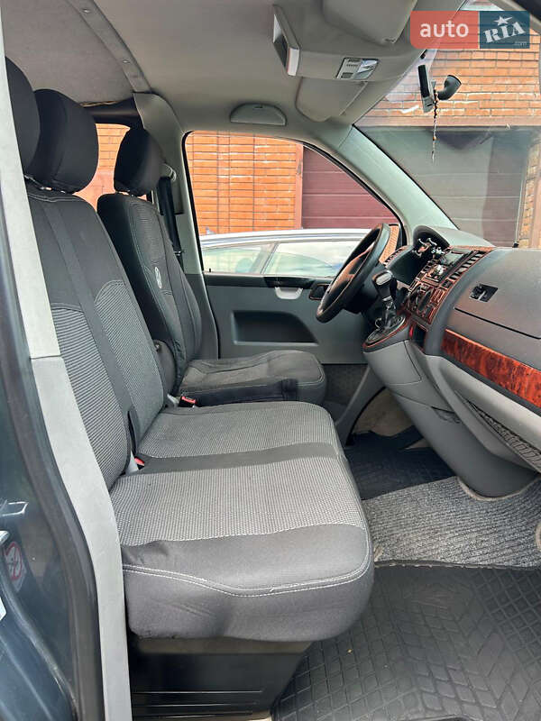 Мінівен Volkswagen Transporter 2006 в Хмельницькому