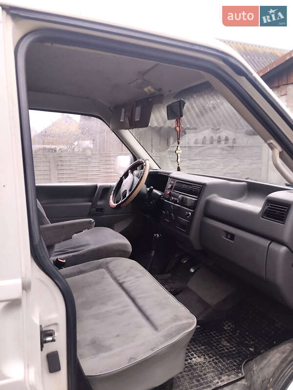 Минивэн Volkswagen Transporter 1998 в Рокитном фото 10 Минивэн Volkswagen Transporter 1998 в Рокитном