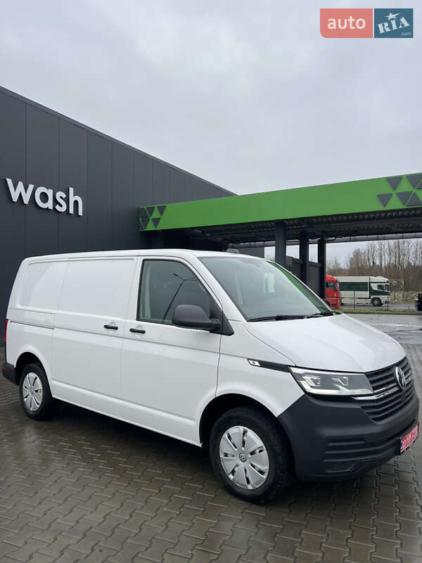 Грузовой фургон Volkswagen Transporter 2021 в Луцке