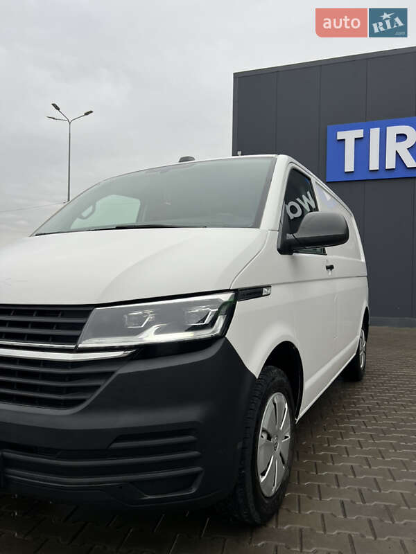 Грузовой фургон Volkswagen Transporter 2021 в Луцке