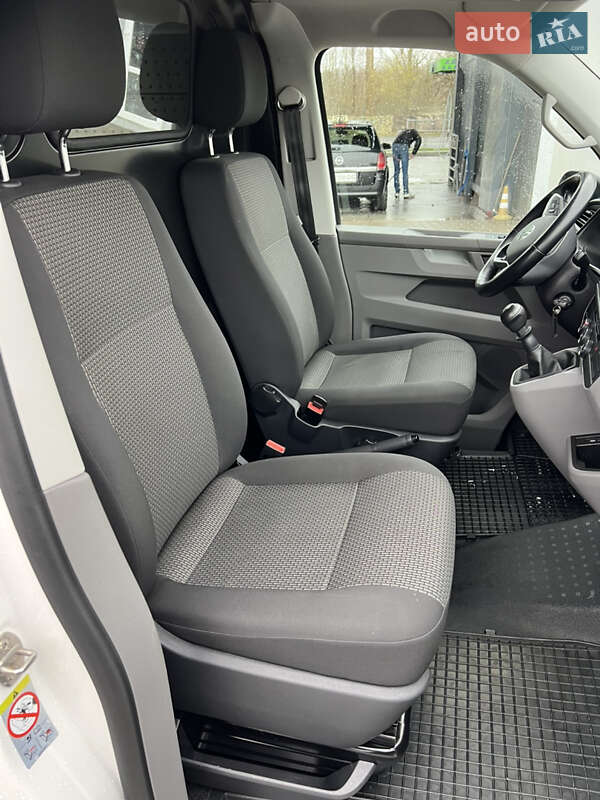 Грузовой фургон Volkswagen Transporter 2021 в Луцке