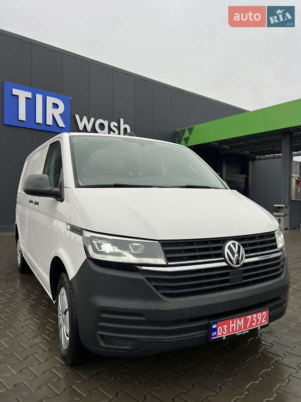 Грузовой фургон Volkswagen Transporter 2021 в Луцке