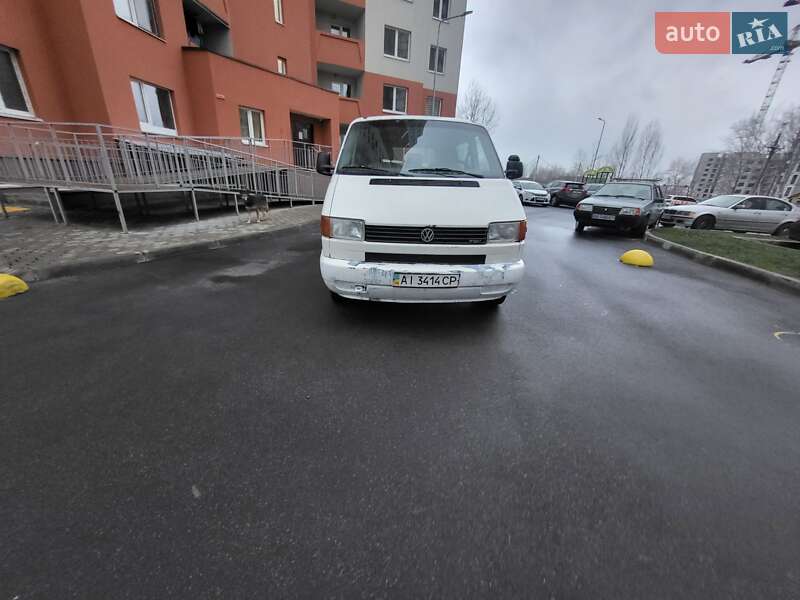 Мінівен Volkswagen Transporter 2002 в Києві