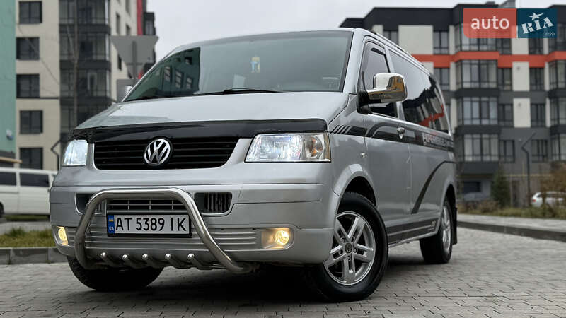 Мінівен Volkswagen Transporter 2005 в Івано-Франківську
