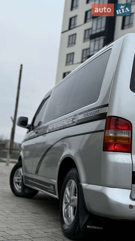 Мінівен Volkswagen Transporter 2005 в Івано-Франківську