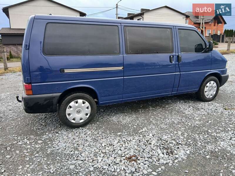 Мінівен Volkswagen Transporter 2003 в Рівному