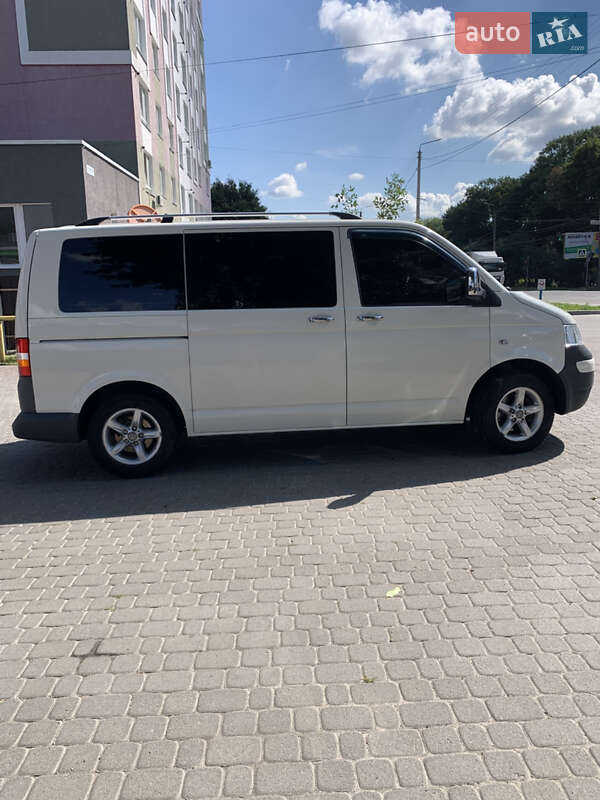 Минивэн Volkswagen Transporter 2006 в Хмельницком